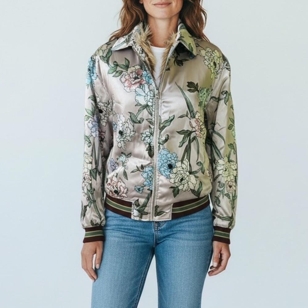 Urban Outfitters Womens Pink Floral Satin Look Bomber Jacket Faux Fur Lined XS‎